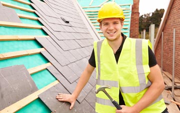 find trusted Moggerhanger roofers in Bedfordshire