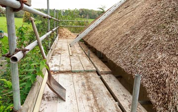 advantages of Moggerhanger thatch roofing