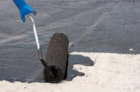 find the best Moggerhanger roofing companies